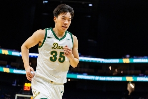 王俊杰：离开旧金山大学因主帅对我意见很大 也没得到重要的角色